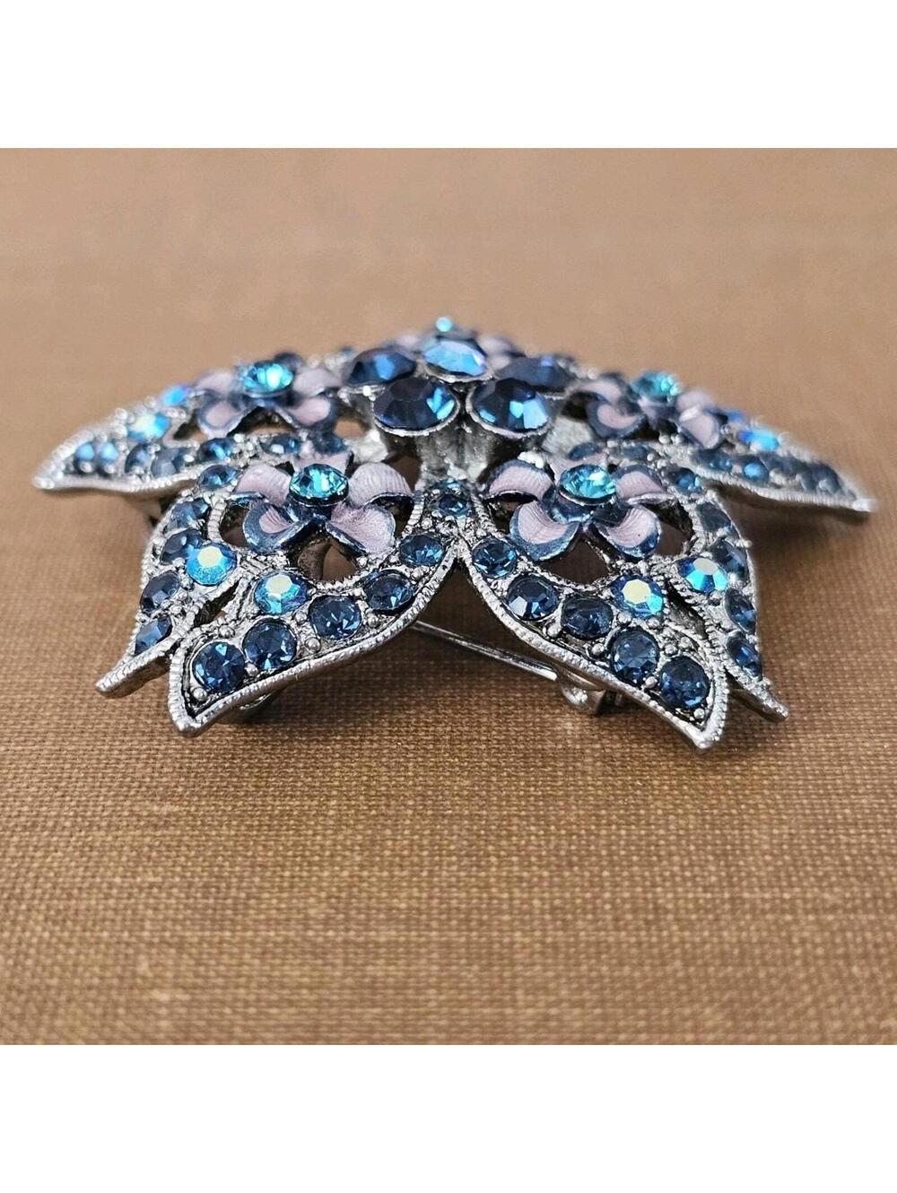 Vintage Blue Rhinestone Flower Brooch Silver Tone Layered Petal Aurora Borealis - Picture 3 of 5